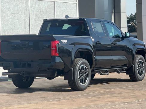 New 2026 Toyota Tacoma TRD Sport image 4