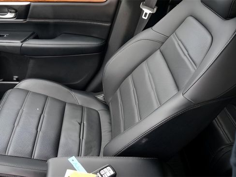 Used 2022 Honda CR-V Touring image 29