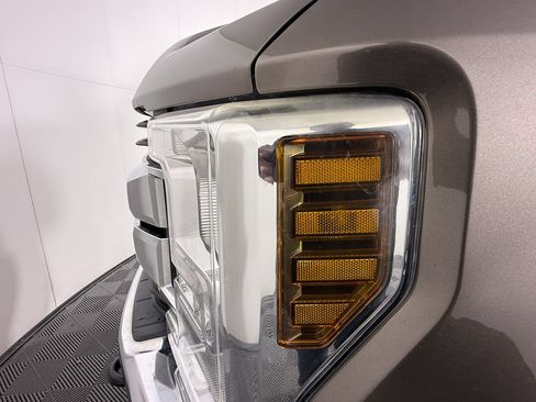 Used 2019 Ford F250 XL w/ STX Appearance Package AWD/4WD image 19