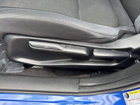 Used 2019 Honda Insight EX image 27