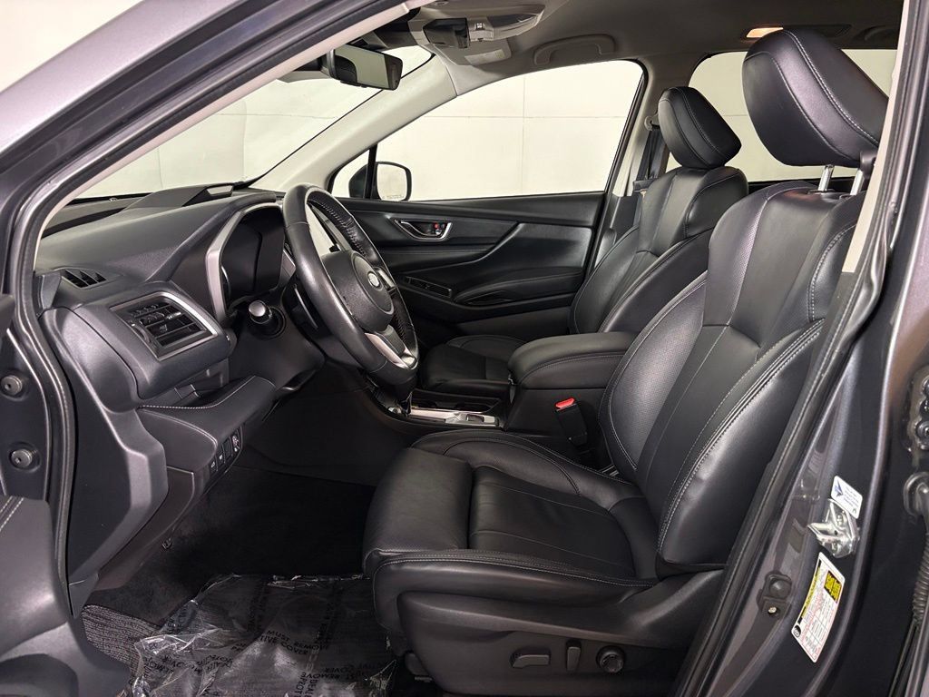 Used 2023 Subaru Ascent Limited AWD/4WD image 16