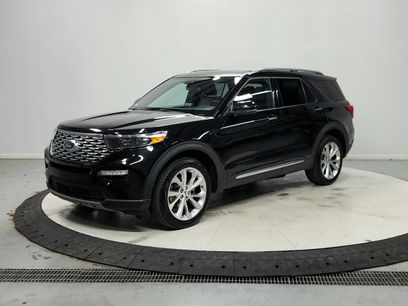 Used 2023 Ford Explorer Platinum w/ Technology Package