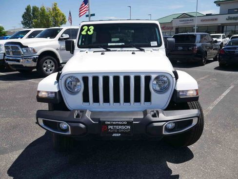 Used 2023 Jeep Wrangler Unlimited Sahara AWD/4WD image 3