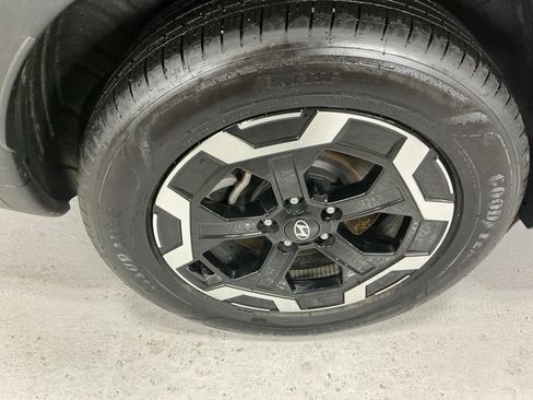 Certified 2026 Hyundai Santa Fe SE AWD/4WD image 5