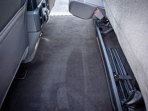 Used 2019 Ford F250 XLT image 26