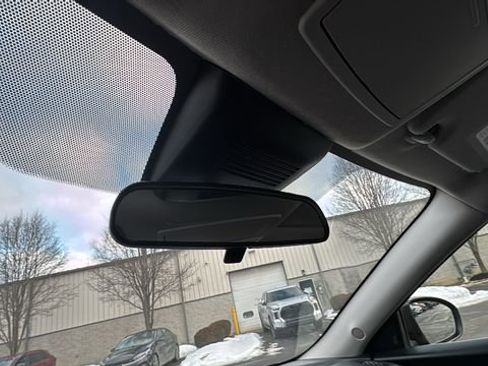 Used 2024 Nissan Sentra SV image 28