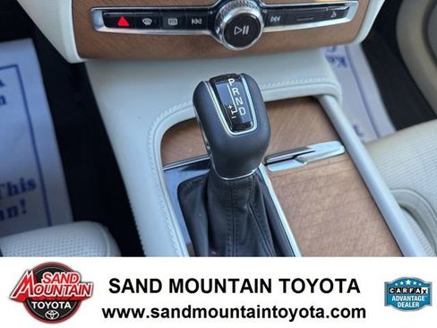 Used 2020 Volvo XC90 T6 Inscription image 22