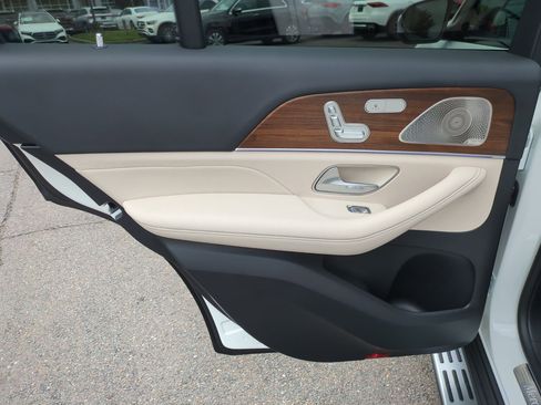 Certified 2025 Mercedes-Benz GLE 350 4MATIC image 30