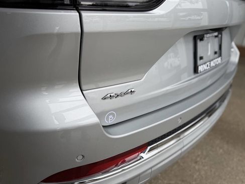 Used 2022 Jeep Grand Cherokee Overland AWD/4WD image 33