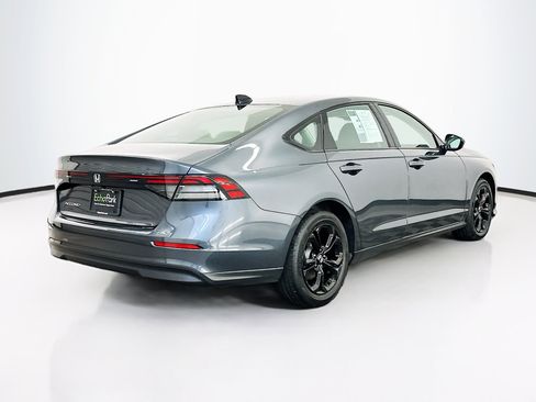 Used 2025 Honda Accord SE image 9