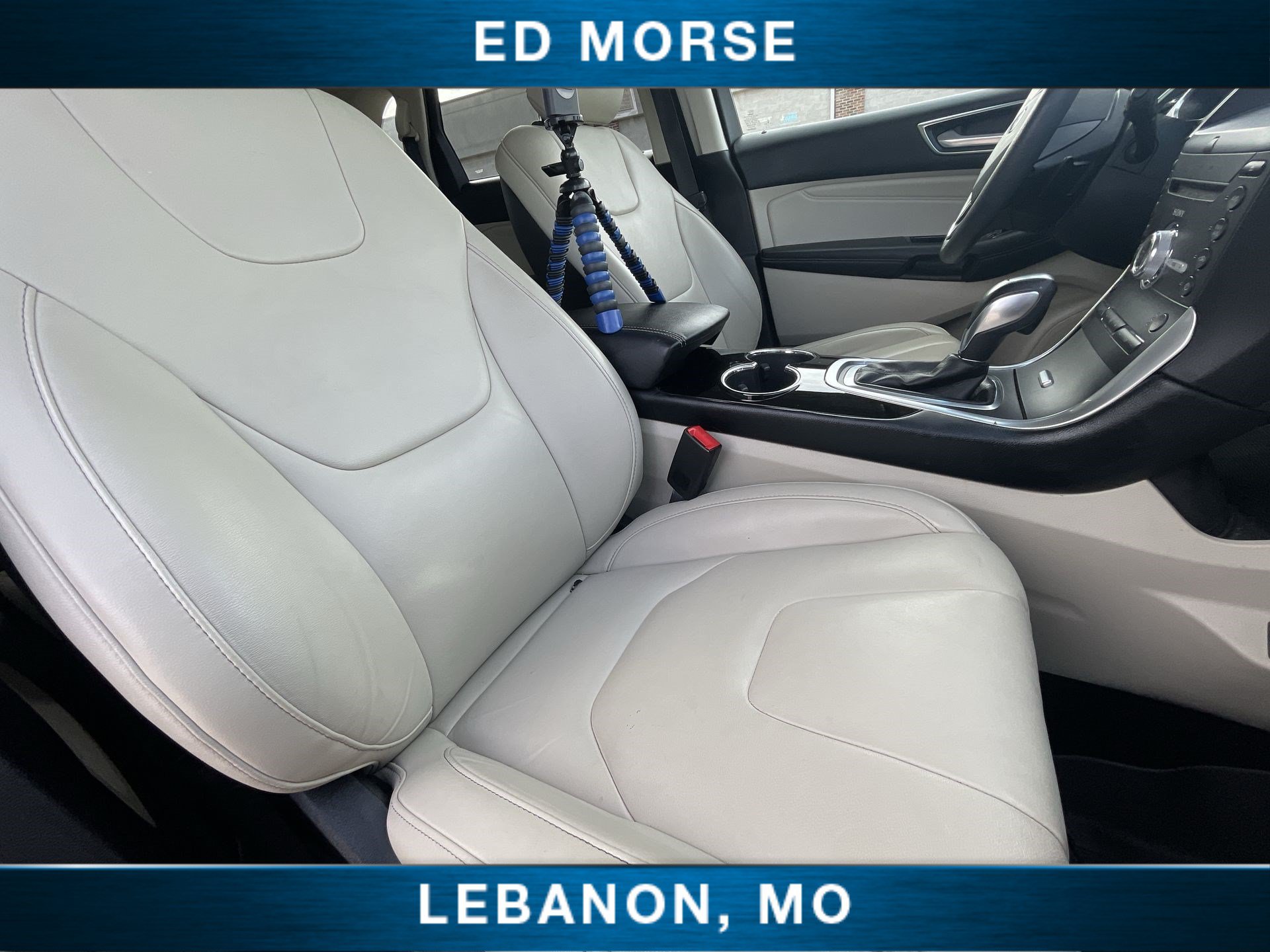 Used 2018 Ford Edge Titanium w/ Cold Weather Package AWD/4WD image 27
