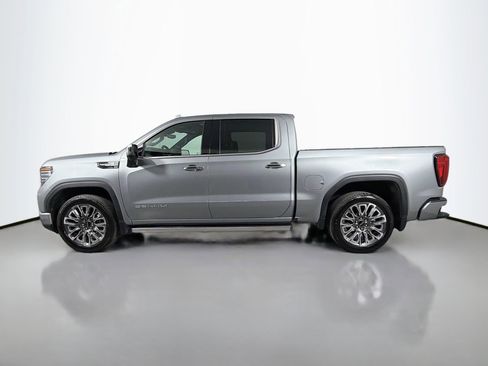 Used 2023 GMC Sierra 1500 Denali Ultimate image 9