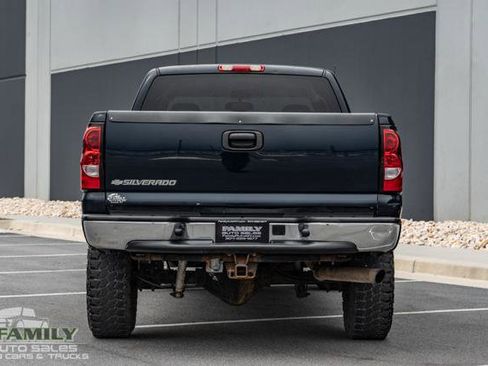 Used 2006 Chevrolet Silverado 2500 LT image 8