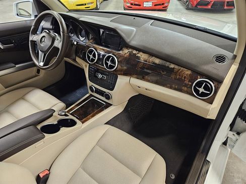 Used 2015 Mercedes-Benz GLK 250 BlueTEC 4MATIC image 22