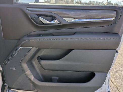 Used 2022 GMC Yukon Denali image 41