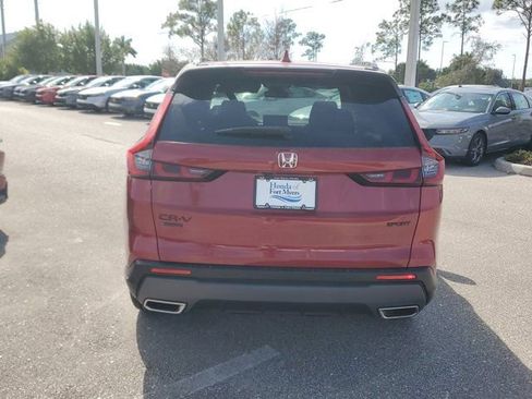 Certified 2026 Honda CR-V Sport image 5