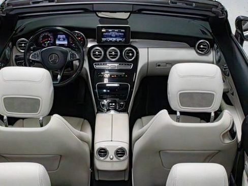 Used 2017 Mercedes-Benz C 300 Cabriolet image 7