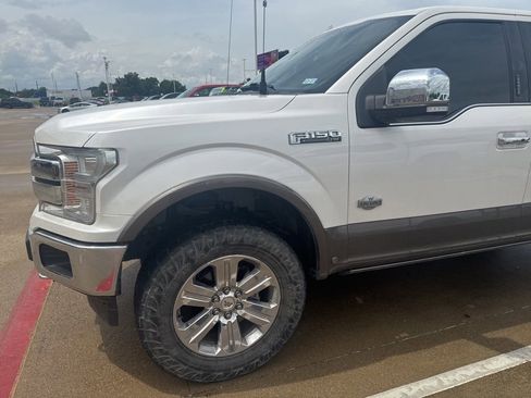 Used 2018 Ford F150 King Ranch w/ Equipment Group 601A Luxury AWD/4WD image 12