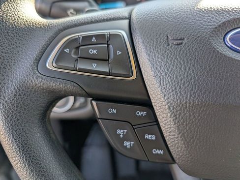 Used 2017 Ford Escape SE image 27