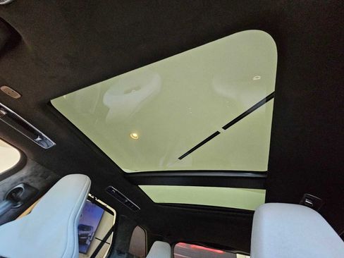 New 2025 Land Rover Range Rover Sport SV Edition Two image 29