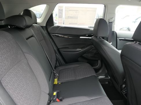 New 2025 Kia Seltos X-Line image 23