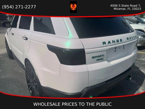 Used 2015 Land Rover Range Rover Sport HSE AWD/4WD image 3