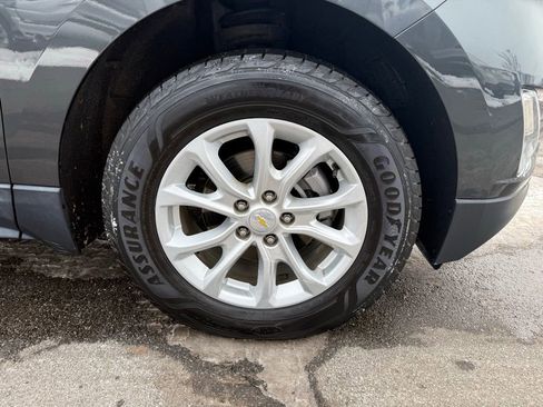 Used 2018 Chevrolet Equinox LT w/ Sun & Infotainment Package image 27