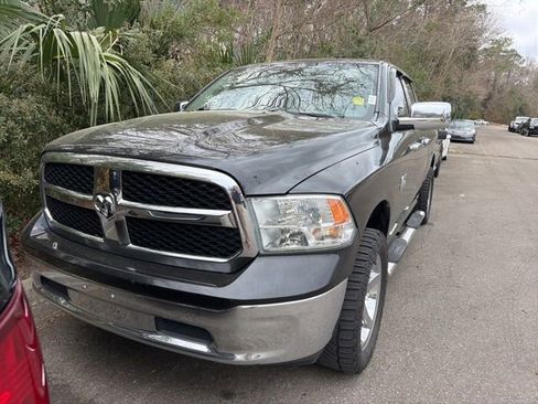 Used 2015 RAM 1500 Classic SLT image 10