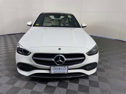 Used 2025 Mercedes-Benz C 300 4MATIC Sedan image 3