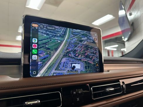 Used 2024 Lincoln Aviator Reserve w/ Equipment Group 201A image 24