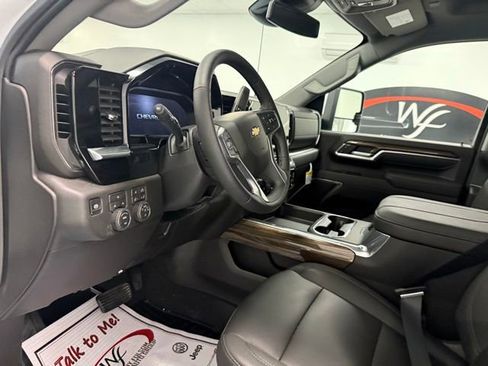 New 2026 Chevrolet Silverado 3500 LT w/ All Star Edition AWD/4WD image 11