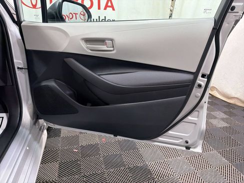 Used 2026 Toyota Corolla LE FWD image 8