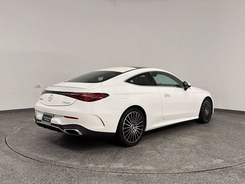 Certified 2025 Mercedes-Benz CLE 450 4MATIC Coupe image 8