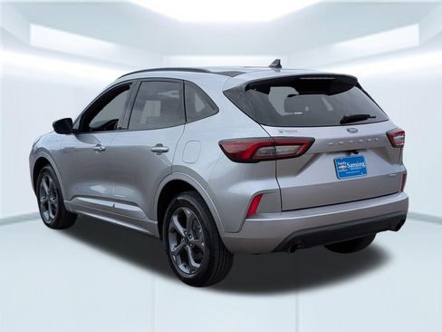 Used 2024 Ford Escape ST-Line AWD/4WD image 3