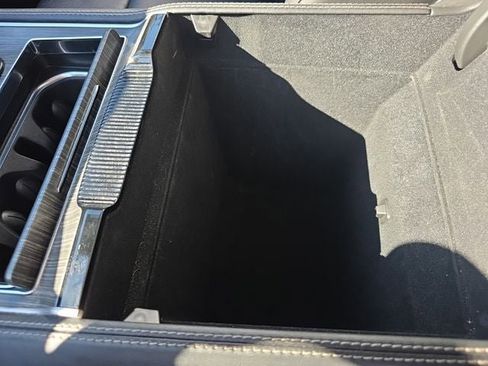 Used 2024 Jeep Wagoneer L Series III w/ Flexible Seating Group image 36