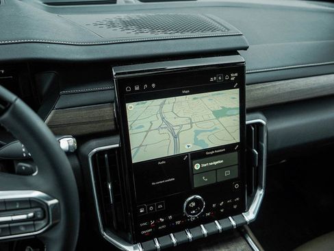 New 2026 GMC Acadia Denali Ultimate w/ LPO, Floor Liner Package image 25