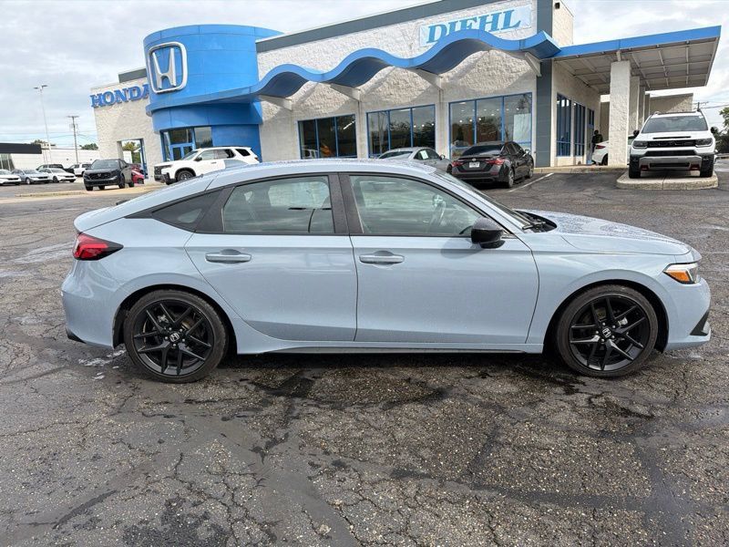 Used 2024 Honda Civic Sport image 8