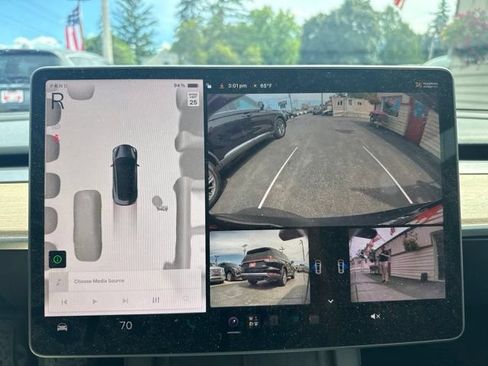 Used 2023 Tesla Model 3 Standard Range RWD image 29