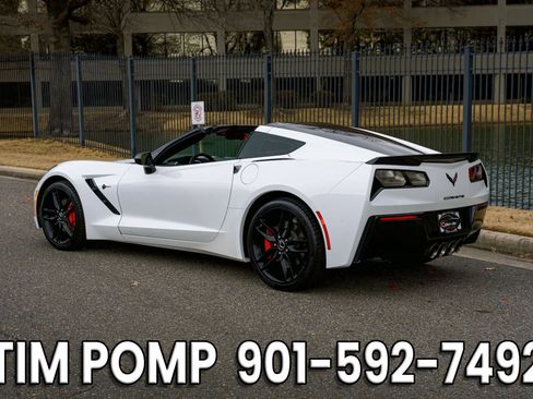 Used 2015 Chevrolet Corvette Stingray Coupe w/ 2LT Preferred Equipment Group image 8