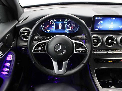 Used 2022 Mercedes-Benz GLC 300 GLC 300 image 16