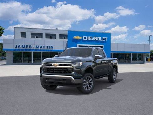New 2026 Chevrolet Silverado 1500 LT image 8