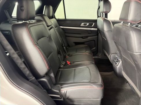 Used 2017 Ford Explorer Sport w/ Equipment Group 401A AWD/4WD image 28