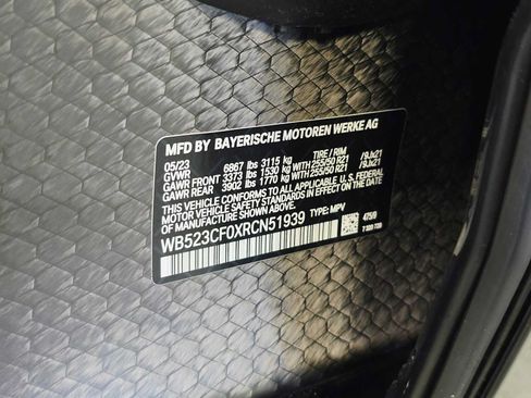 Used 2024 BMW iX xDrive50 w/ Sport Package AWD/4WD image 30