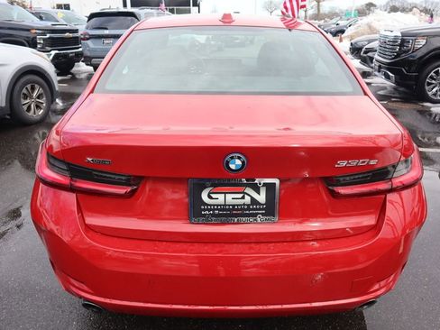 Used 2023 BMW 330e xDrive w/ Premium Package image 5
