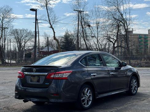 Used 2013 Nissan Sentra SR w/ Electronics Pkg FWD image 5