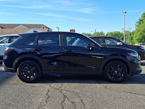 Used 2025 Honda HR-V Sport image 7