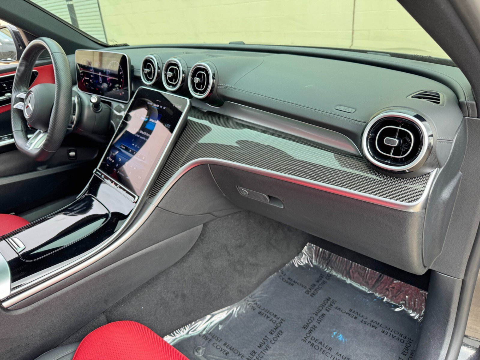 Used 2025 Mercedes-Benz C 43 AMG 4MATIC Sedan image 17