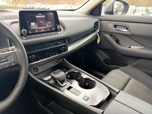 New 2026 Nissan Rogue SV w/ Cold Weather Package image 21