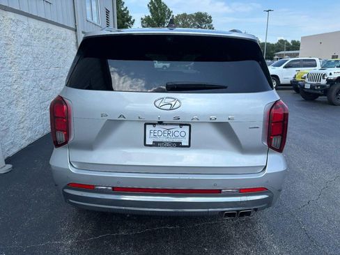Used 2024 Hyundai Palisade Calligraphy AWD/4WD image 4