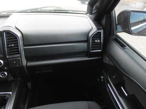 Used 2021 Ford Expedition XL image 19